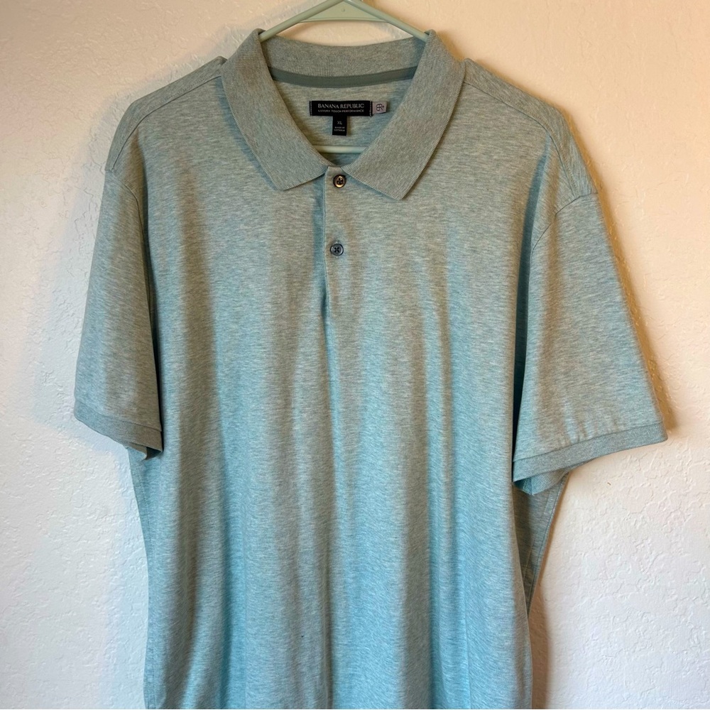 Banana Republic Men’s XL mint Green Polo T shirt